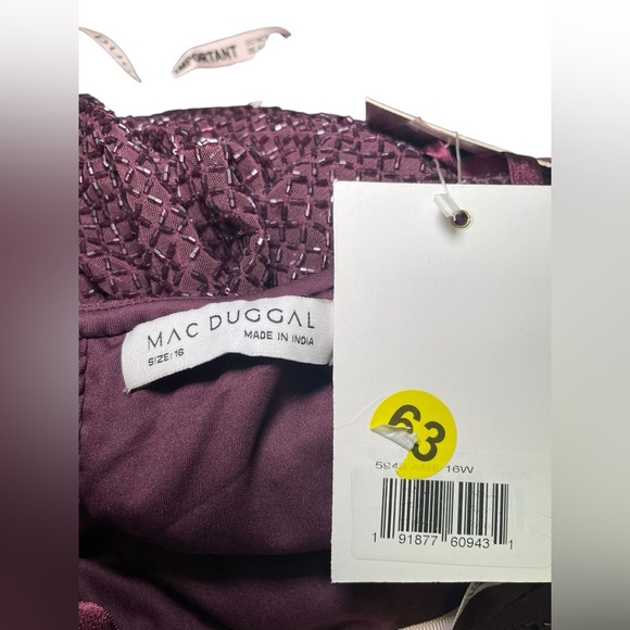 Mac Duggal New 5948 Purple Cape Sleeve Embellished Gown Size 16 - Picture 4 of 5